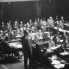 Minister spraw zagranicznych Aleksander Skrzyński przemawia na V sesji Zgromadzenia Ligii Narodów, 1924 r. (Narodowe Archiwum Cyfrowe).